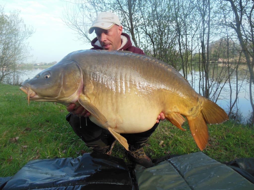 peche a la carpe en france domaine de la bouage